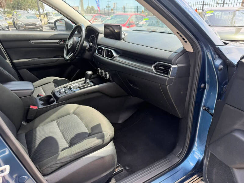 2021 Mazda CX-5 Sport