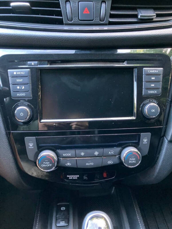 2020 Nissan Rogue SL