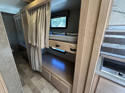 2020 Thor Motor Coach Chateau