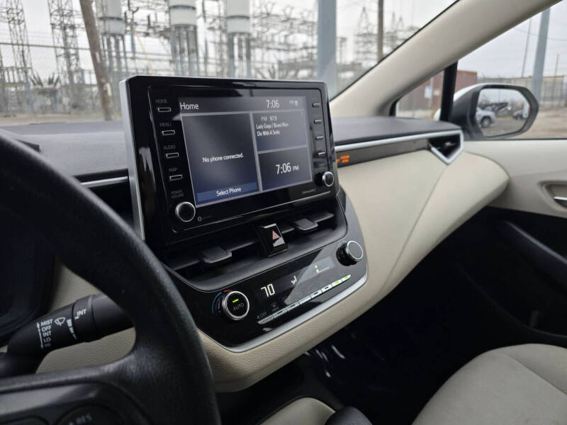 2021 Toyota Corolla LE