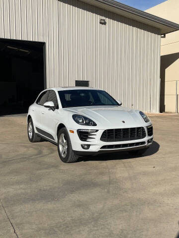 2017 Porsche Macan