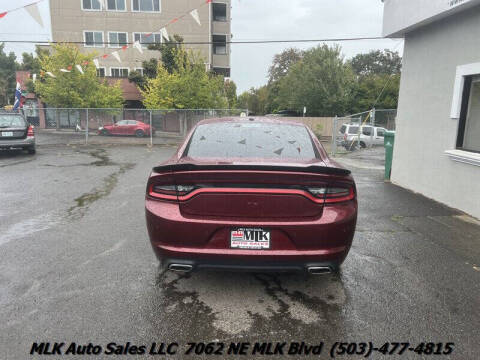 2017 Dodge Charger SE