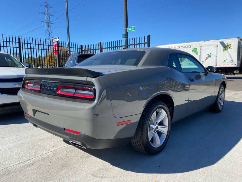 2023 Dodge Challenger SXT