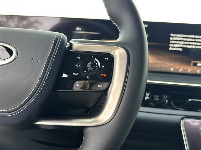 2026 Infiniti QX80 Sport