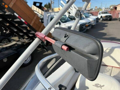 2005 Glastron SX 175