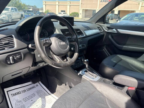 2016 Audi Q3 2.0T quattro Prestige