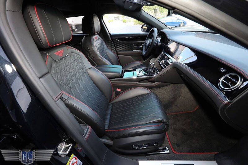 2022 Bentley Flying Spur V8