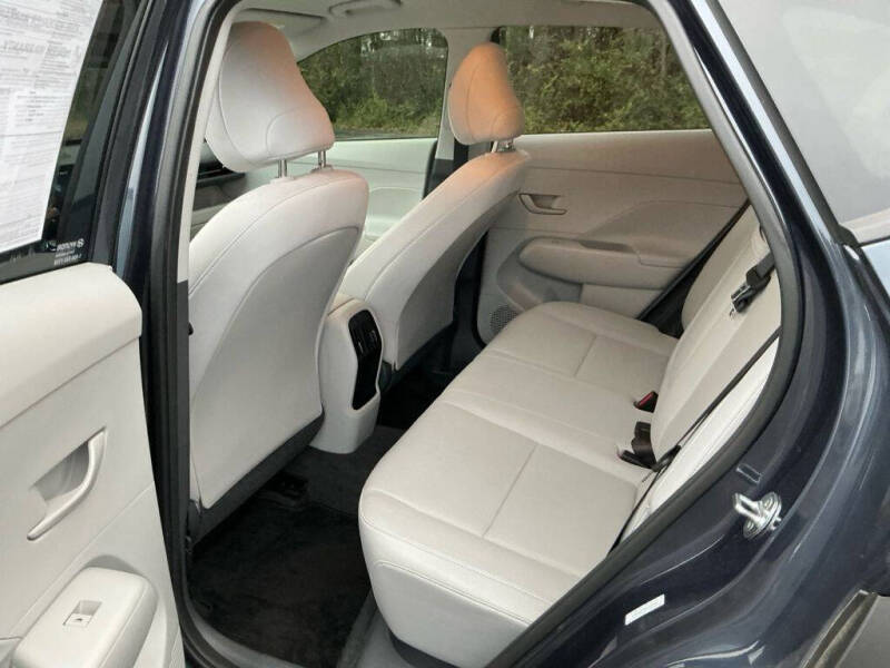 2024 Hyundai Kona SEL