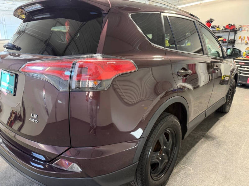 2018 Toyota RAV4 LE