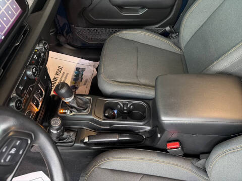 2025 Jeep Gladiator NightHawk