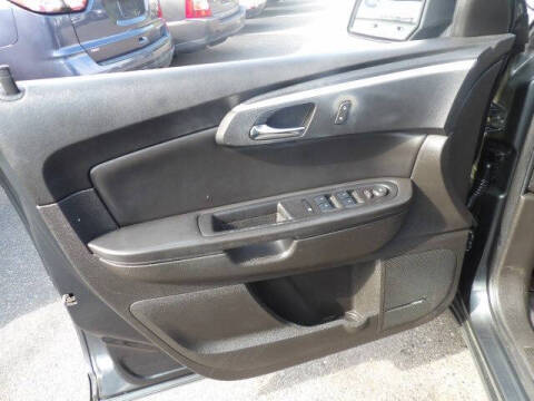 2012 Chevrolet Traverse LT