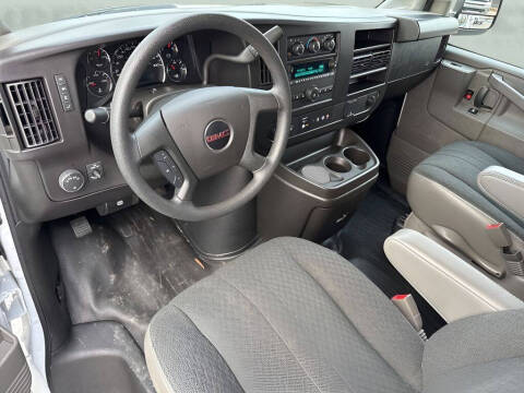 2024 GMC Savana 2500
