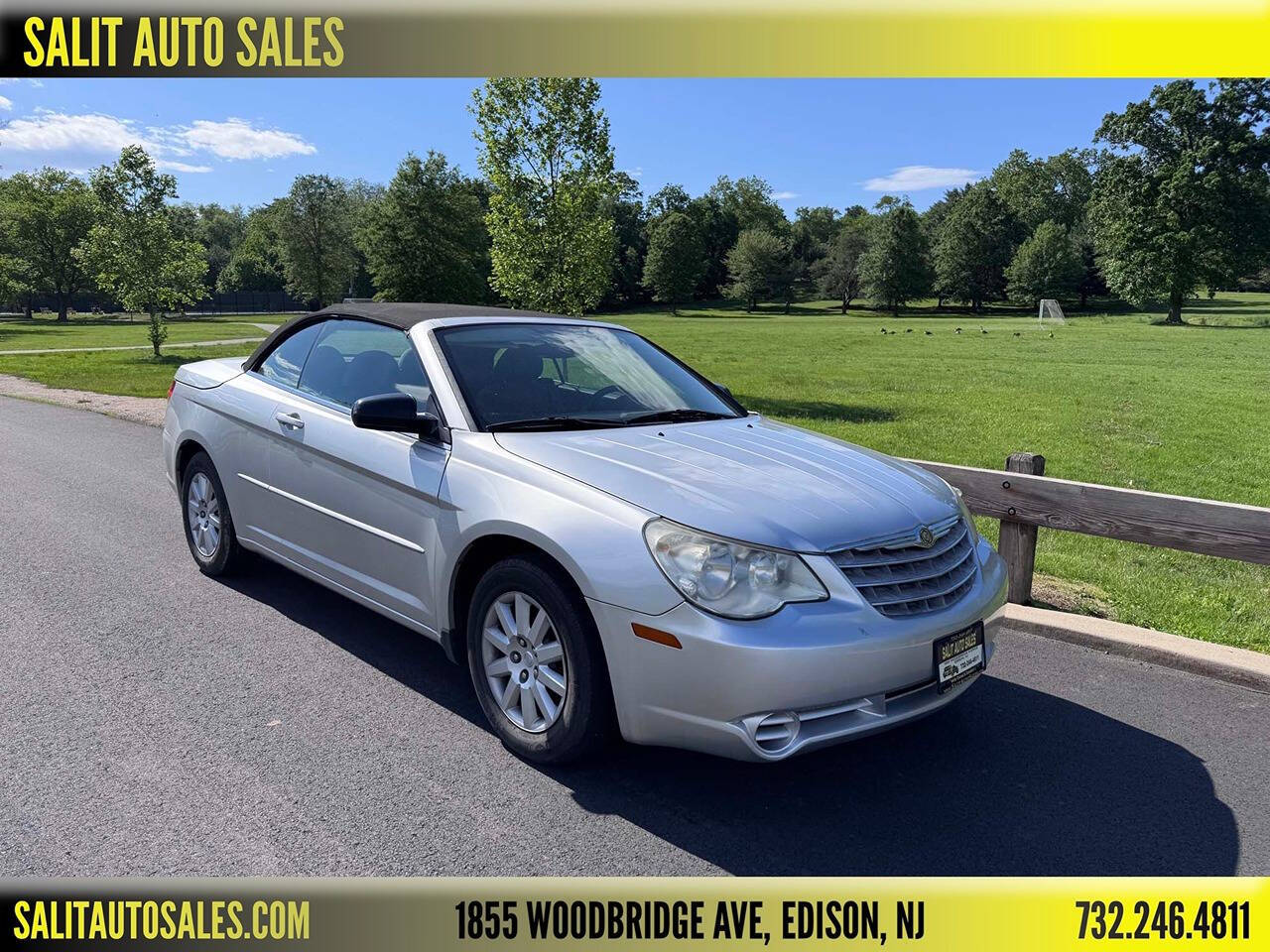 2009 Chrysler Sebring 1