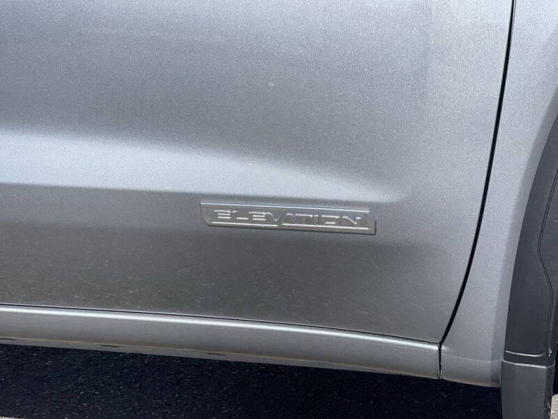2026 GMC Sierra 1500 Elevation Standard