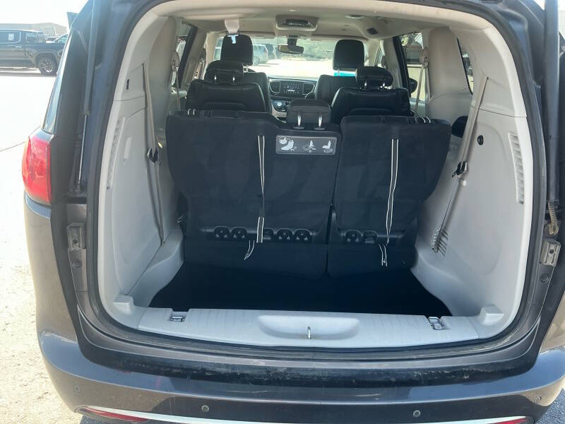 2019 Chrysler Pacifica Touring L
