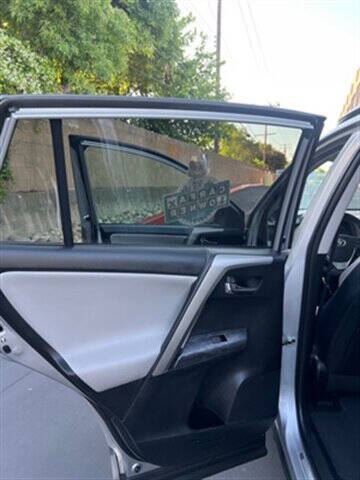 2017 Toyota RAV4 Platinum