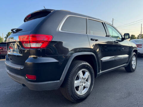 2013 Jeep Grand Cherokee Laredo
