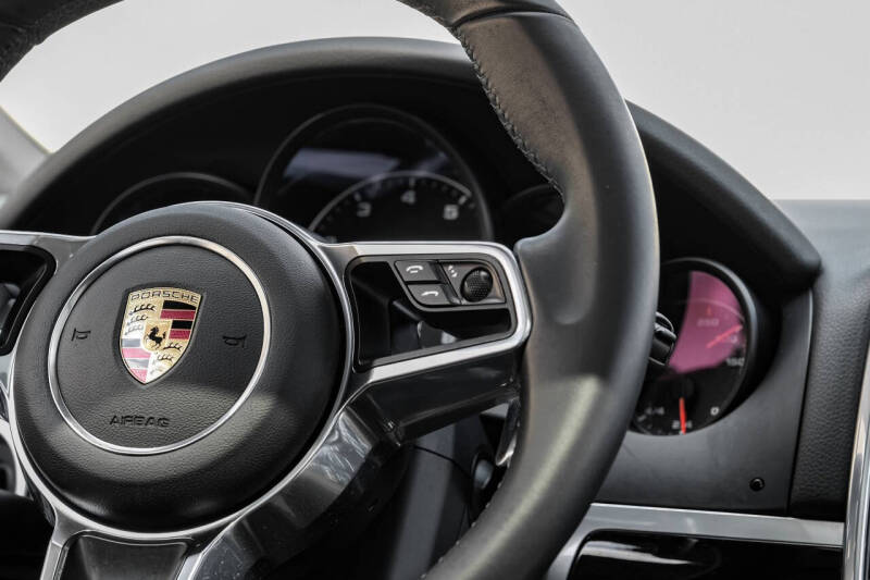 2016 Porsche Cayenne