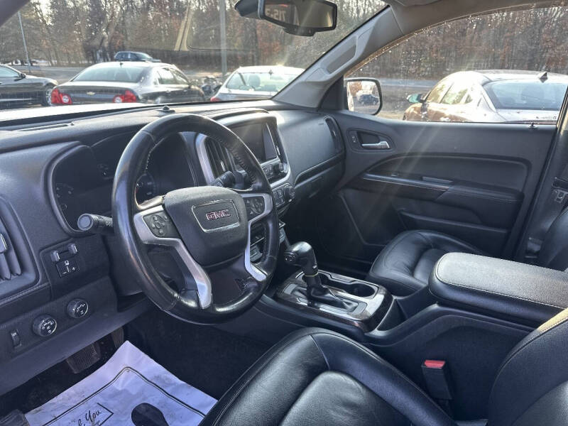 2017 GMC Canyon SLT
