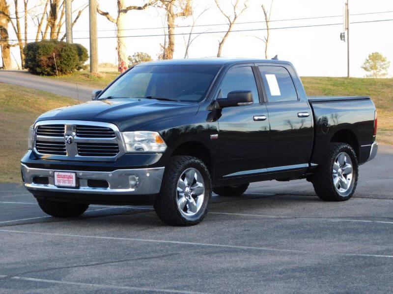 2016 RAM 1500 SLT