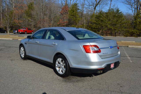2011 Ford Taurus SEL