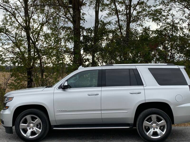 2019 Chevrolet Tahoe for sale at RAYBURN MOTORS in Murray KY