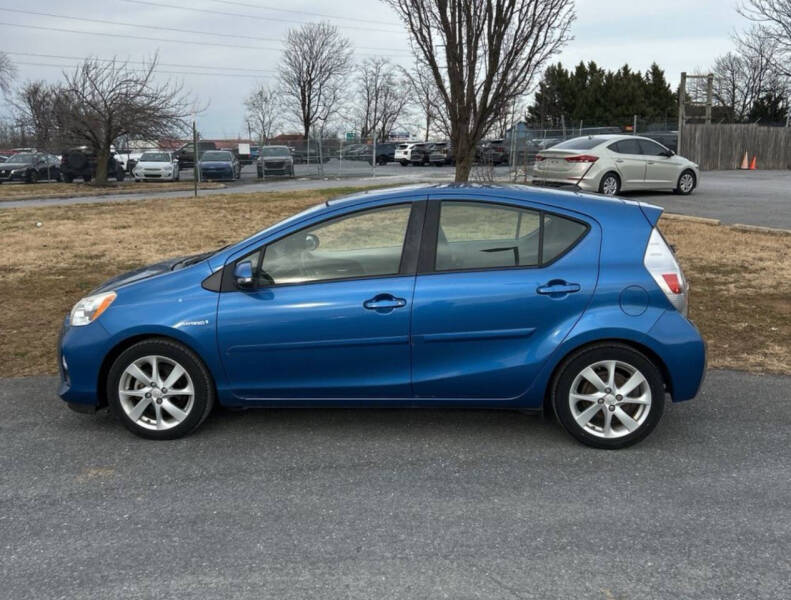 2014 Toyota Prius c Four