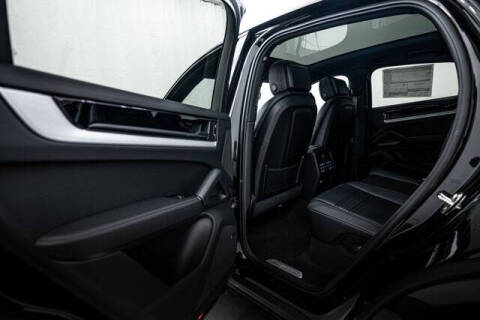 2025 Porsche Cayenne Coupe