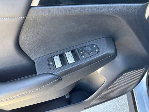 2024 Mitsubishi Outlander SE Black Edition