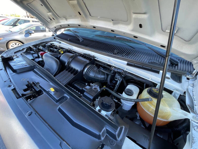 2014 Ford E-Series