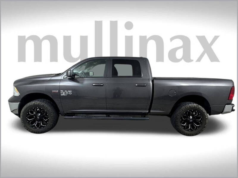 2019 RAM 1500 Classic SLT