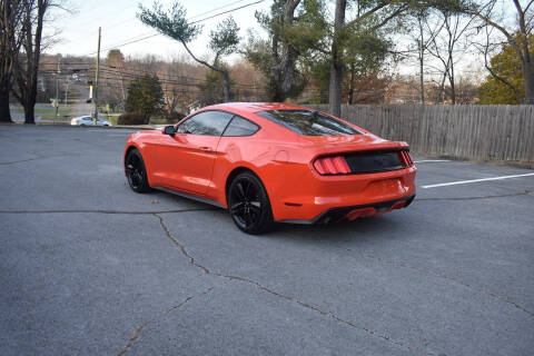 2016 Ford Mustang EcoBoost Premium