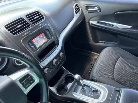 2020 Dodge Journey SE Value
