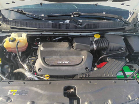 2017 Chrysler Pacifica Touring-L