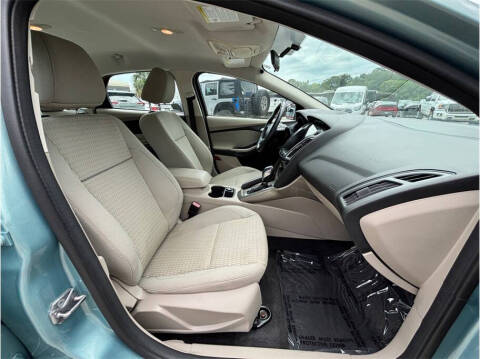 2012 Ford Focus SEL