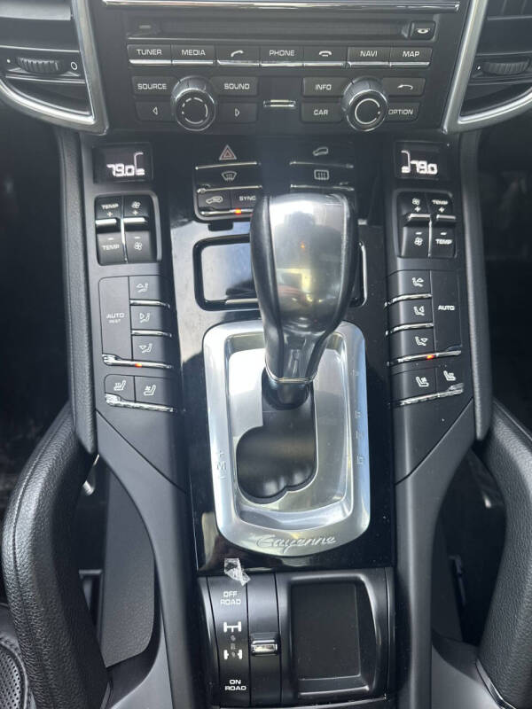 2016 Porsche Cayenne