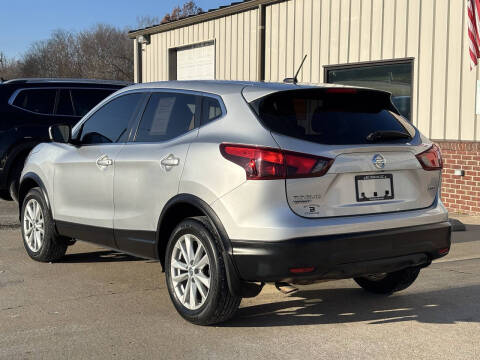 2017 Nissan Rogue Sport S