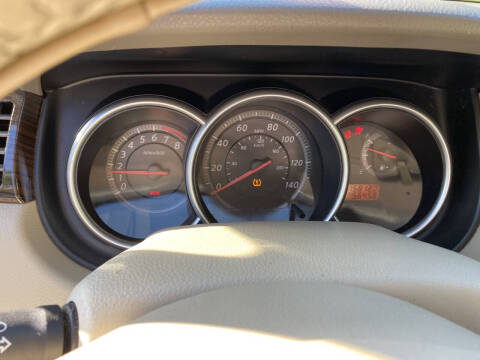 2012 Nissan Versa 1.8 SL