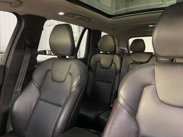 2023 Volvo XC90 B5 Core
