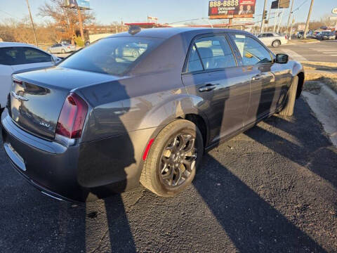 2019 Chrysler 300 S