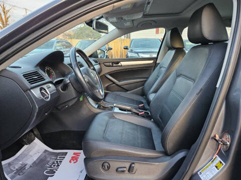 2013 Volkswagen Passat SE PZEV