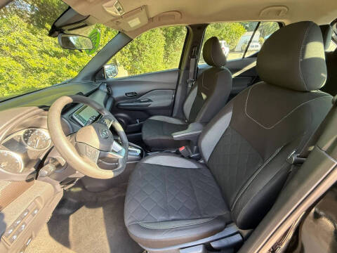 2020 Nissan Kicks S