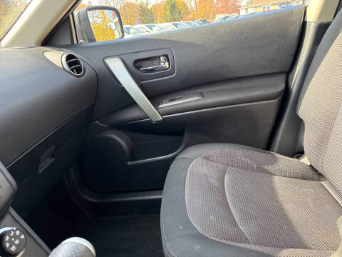 2011 Nissan Rogue SV