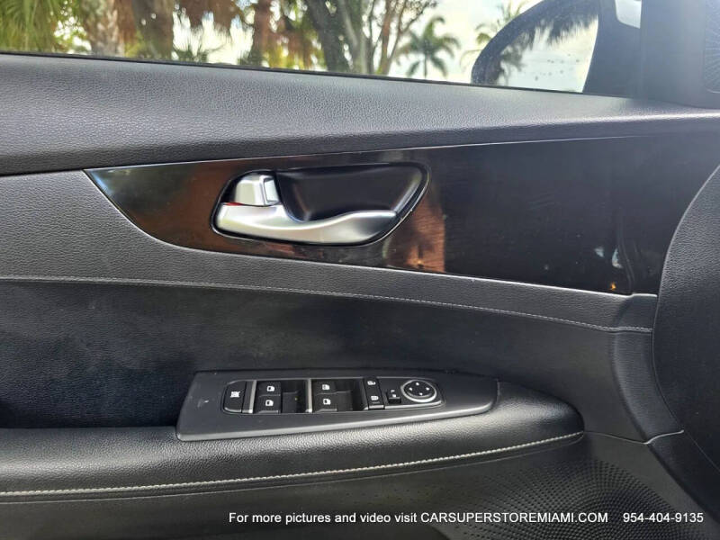 2019 Kia Forte S