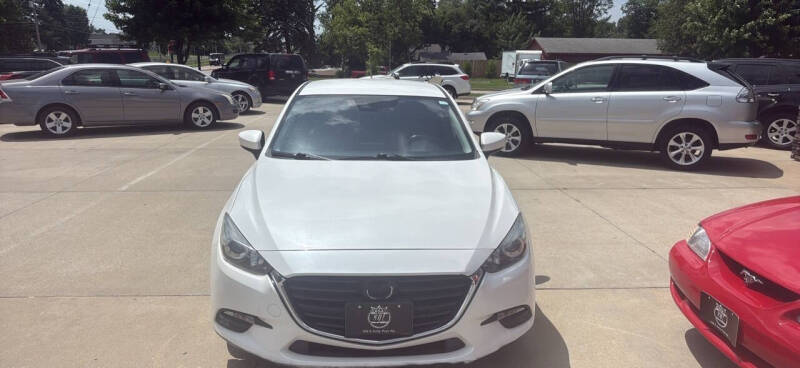 2017 Mazda MAZDA3 Touring