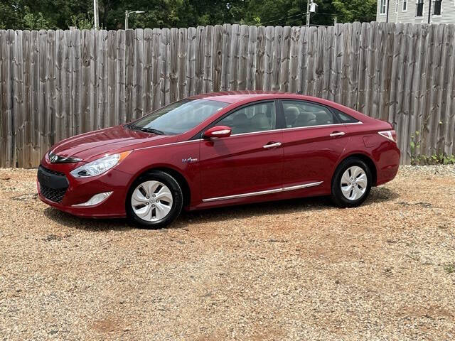 2015 Hyundai Sonata Hybrid for sale at Uniworld Auto Sales LLC. in Greensboro NC