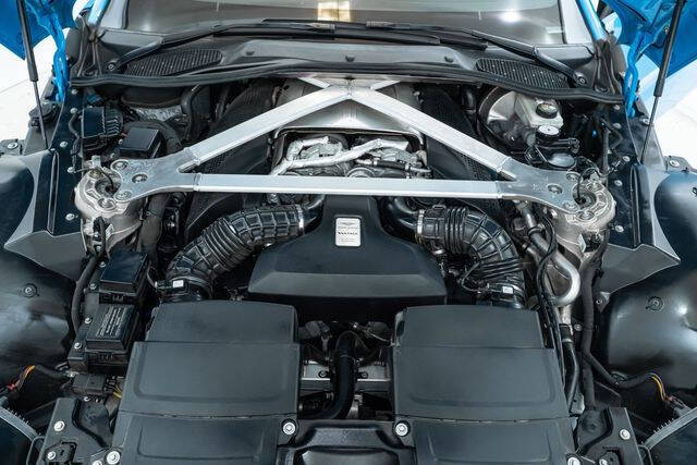 2020 Aston Martin Vantage