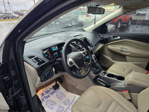 2015 Ford Escape SE