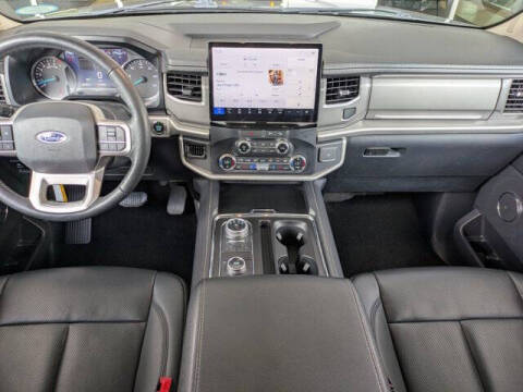 2022 Ford Expedition XLT