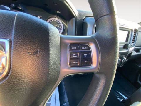 2024 RAM 1500 Classic SLT